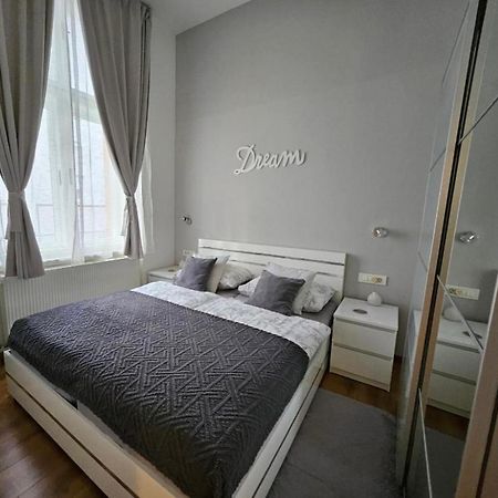 Main Square Dream Apartment Загреб Экстерьер фото